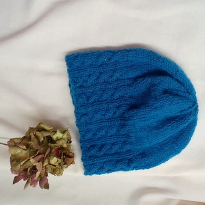 Tiszta gyapjú,csavart mintával kötött sapka  - ruha & divat - sál, sapka, kendő - fejpánt - Meska.hu