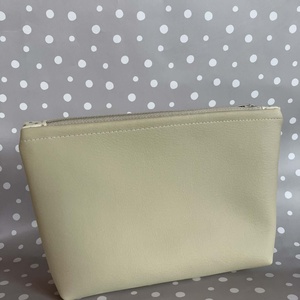 Műbőr női piperetáska/neszesszer, Táska & Tok, Neszesszer, Varrás, MESKA