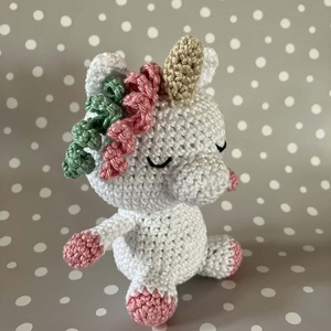 Amigurumi horgolt unikornis, Játék & Sport, Plüssállat & Játékfigura, Unikornis, , MESKA