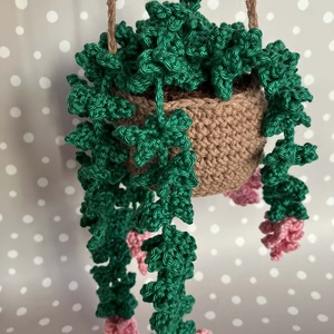 Horgolt virág cserépben akasztóval  -  - Meska.hu