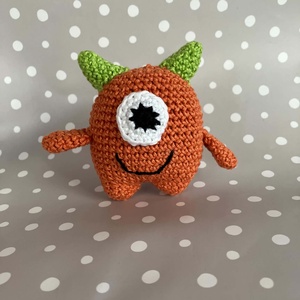 Horgolt mini szörnyecske - játék & sport - plüssállat & játékfigura - más figura - Meska.hu