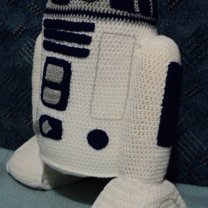 Star Wars - Artu-Ditu horgolt változata  -  - Meska.hu
