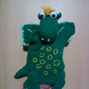 Süsü sárkány horgolt kesztyűbáb formában - játék & sport - bábok - kesztyűbáb - Meska.hu
