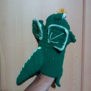 Süsü sárkány horgolt kesztyűbáb formában - játék & sport - bábok - kesztyűbáb - Meska.hu