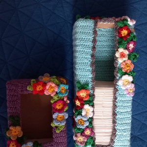 Asztali papírzsepi tartó színes virágokkal - otthon & életmód - babaszoba, gyerekszoba - babaszoba dekoráció - Meska.hu