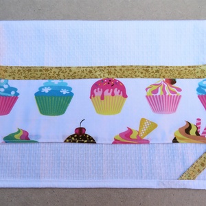 Cupcake sütőkesztyűk törlőkendővel - otthon & életmód - konyhafelszerelés, tálalás - konyhai textil - edényfogó & edényfedő - Meska.hu