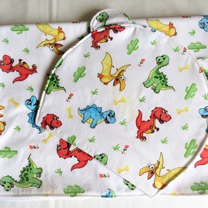 Baba takaró maci párnával - Színes dínok, Otthon & Életmód, Babaszoba, gyerekszoba, Babatakaró, gyerek pléd, Varrás, MESKA