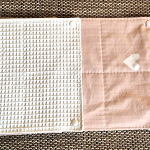 Szivecske mintás törlőkendő garnitúra - otthon & életmód - konyhafelszerelés, tálalás - konyhai textil - konyharuha & törlőkendő - Meska.hu