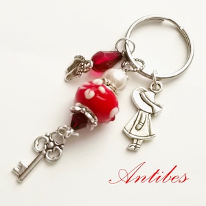 Piroska - kulcstartó pandora stílusban -  - Meska.hu