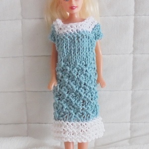 Kislányok öröme - Barbie türkiz-fehér ruhája , Játék & Sport, Baba & babaház, Babaruha, babakellék, Kötés, MESKA