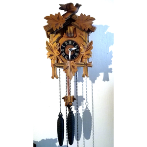 Vintage kicsi faragott Schwarzwaldi kakukkos óra - otthon & életmód - dekoráció - fali és függő dekoráció - falióra & óra - Meska.hu