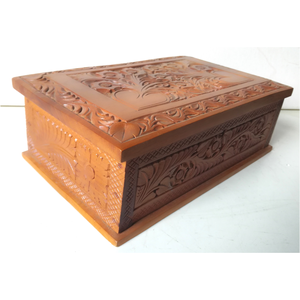 Vintage, népi motívumokkal faragott diófa doboz - otthon & életmód - dekoráció - asztal és polc dekoráció - díszdoboz - Meska.hu