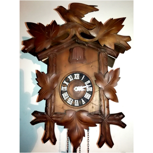 Nagyméretű faragott Schwarzwaldi kakukkos óra - otthon & életmód - dekoráció - fali és függő dekoráció - falióra & óra - Meska.hu