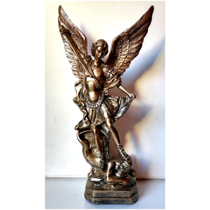 Szent Mihály arkangyal legyőzi a sátánt, bronzírozott szobor - Meska.hu