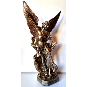 Szent Mihály arkangyal legyőzi a sátánt, bronzírozott szobor - művészet - szobor - kő - Meska.hu
