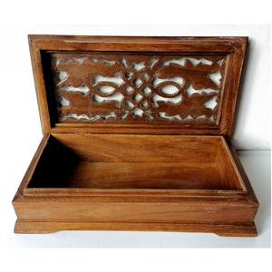 Kelta végtelen fonattal faragott kincses ládikó ékszertartó doboz - otthon & életmód - dekoráció - asztal és polc dekoráció - díszdoboz - Meska.hu