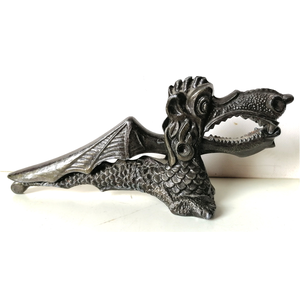 Nehéz sárkány formájú diótörő  - otthon & életmód - dekoráció - dekoratív figurák és szobrok - Meska.hu