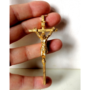 Gyönyörű aranyszínű Jézus feszület - otthon & életmód - vallás - kereszt - Meska.hu