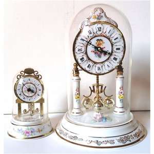 Vintage nagyméretű porcelán forgóingás üvegbúrás óra - otthon & életmód - dekoráció - fali és függő dekoráció - falióra & óra - Meska.hu