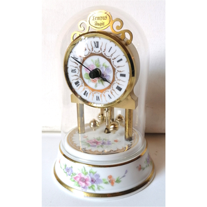 Aranyos pici porcelán forgóingás üvegbúrás óra - otthon & életmód - dekoráció - fali és függő dekoráció - falióra & óra - Meska.hu