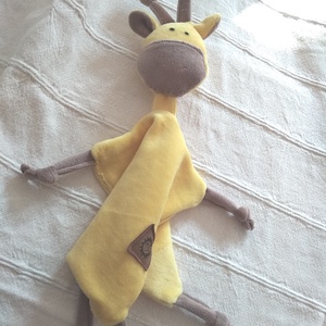 Szundikendő_Zsiráf - játék & sport - Meska.hu