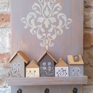 Fa kulcsakasztó liliom mintás - Meska.hu