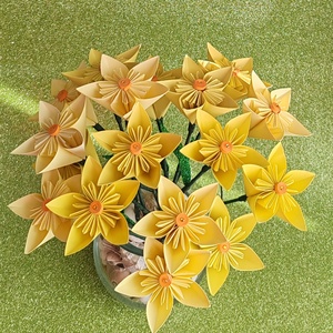 Papír nárcisz Nőnapra, Anyák napjára - otthon & életmód - dekoráció - virágdísz és tartó - csokor & virágdísz - Meska.hu