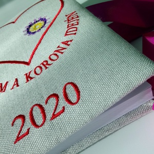 Szerelem a korona idején napló, Otthon & lakás, Táska, Divat & Szépség, Naptár, képeslap, album, Magyar motívumokkal, Szerelem a korona idején hímzéses lenvászonnal borított napló szatén szalag megkötővel és jelzőszala..., Meska