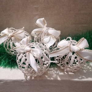 Horgolt karácsonyfadísz,horgolt gömb - karácsony - karácsonyi lakásdekoráció - karácsonyfadíszek - Meska.hu