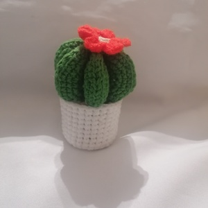 Horgolt kaktusz - otthon & életmód - virágdekoráció - virágdíszek - asztali virágdísz - Meska.hu