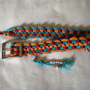 Paracord nyakörv Latte fityegővel - otthon & életmód - kisállatoknak - kutyáknak - kutya nyakörv - Meska.hu