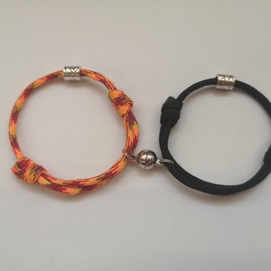 Paracord páros karkötő Összetartozunk - ékszer - karkötő - karkötő medállal - Meska.hu