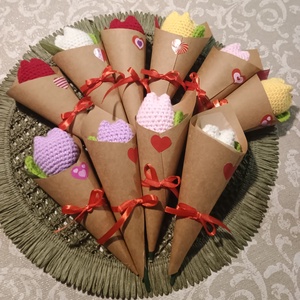 Horgolt tulipán  - otthon & életmód - lakástextil - szőnyeg - horgolt szőnyeg - Meska.hu