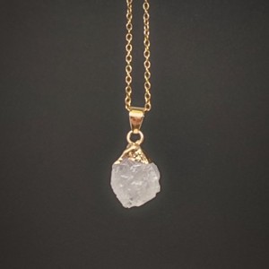 Szeretet rózsakvarc nyers medál nyaklánccal 1�2cm, Ékszer, Nyaklánc, Medálos nyaklánc, , MESKA