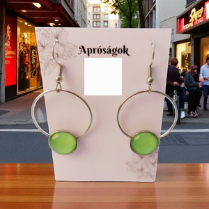 Kör alakú füli világoszöld üveglencsével, Ékszer, Fülbevaló, Lógós kerek fülbevaló, Üvegművészet, Ékszerkészítés, MESKA