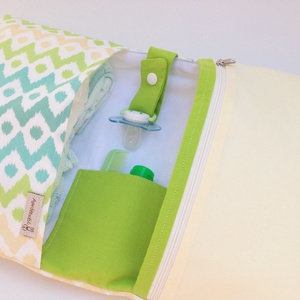 30%-os akció A tavasz színei -pelenkatáska, pelenkázó neszesszer! - táska & tok - pelenkatáska - pelenkatartó tok - Meska.hu