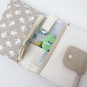 Hattyúk- Pelenkatáska, pelenkatartó, pelenkázó neszeszer-  -  - Meska.hu