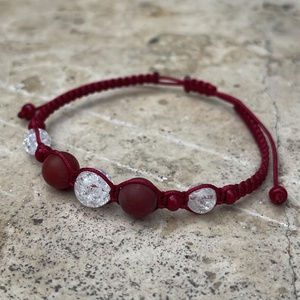 Matt karneol és roppantott hegyikristály karkötő - ékszer - karkötő - fonott karkötő - Meska.hu