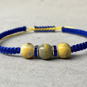 Bumble bee jáspis makramé ásvány karkötő - ékszer - karkötő - fonott karkötő - Meska.hu