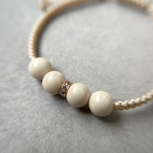 Márvány makramé ásvány karkötő - ékszer - karkötő - fonott karkötő - Meska.hu