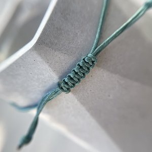 FINE LINE - egyensúly - minimalista amazonit karkötő - ékszer - karkötő - fonott karkötő - Meska.hu