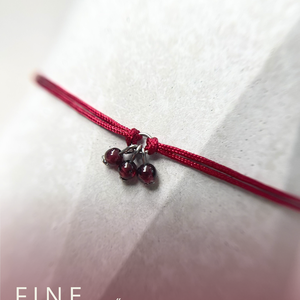 FINE LINE - erő - minimalista gránát karkötő - Meska.hu