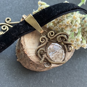 LUX - sárgaréz áttetsző choker - Meska.hu