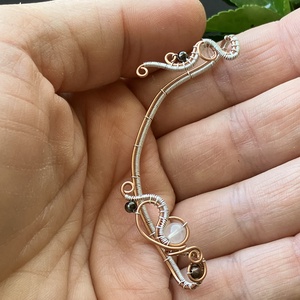 Réz és ezüst fülékszer rózsakvarccal - ékszer - fülbevaló - fülékszer - Meska.hu