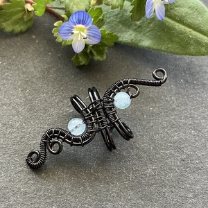 Fekete és akvamarin fülgyűrű - ékszer - fülbevaló - fülgyűrű - Meska.hu