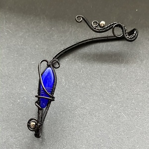 Fekete és kék fülékszer - ékszer - fülbevaló - fülékszer - Meska.hu