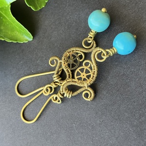 Uránusz Hercegnő - sárgaréz türkiz fülbevaló - ékszer - fülbevaló - lógó fülbevaló - Meska.hu