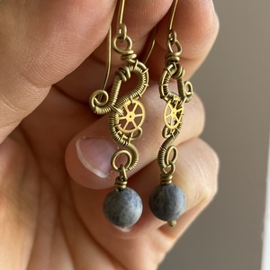 Merkúr hercegnő - sárgaréz és képjáspis fülbevaló - ékszer - fülbevaló - lógó fülbevaló - Meska.hu