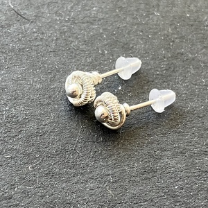 Ezüst bogyó fülbevaló - ékszer - fülbevaló - pötty fülbevaló - Meska.hu