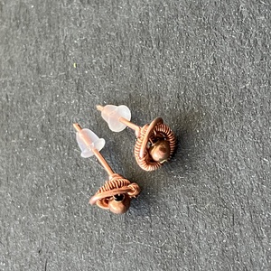 Réz bogyós fülbevaló - ékszer - fülbevaló - pötty fülbevaló - Meska.hu